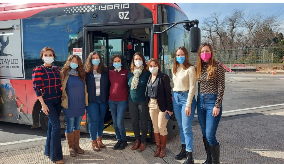 De izq a dcha: Ana Rodríguez, Ana Pina, Rebeca Jaime, Patricia Marquina, Carmen Velasco, Cristina Villena y Yael Gargallo, del equipo de Avanza Zaragoza.
